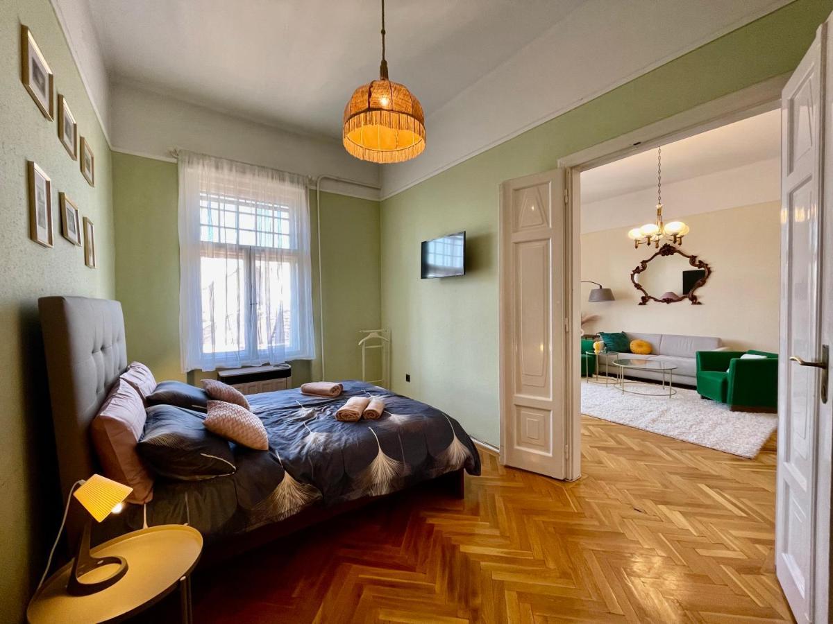 Jolan Suite Budapest Esterno foto