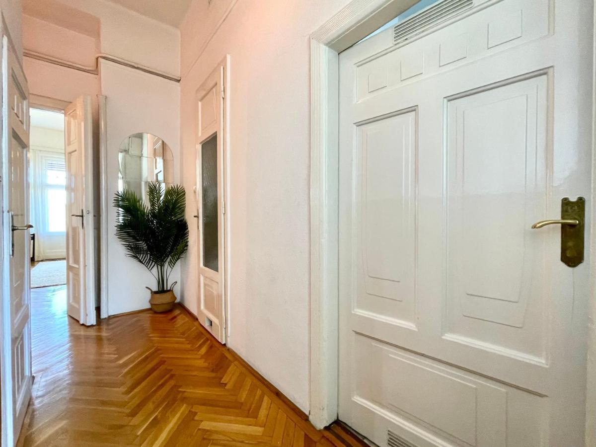 Jolan Suite Budapest Esterno foto